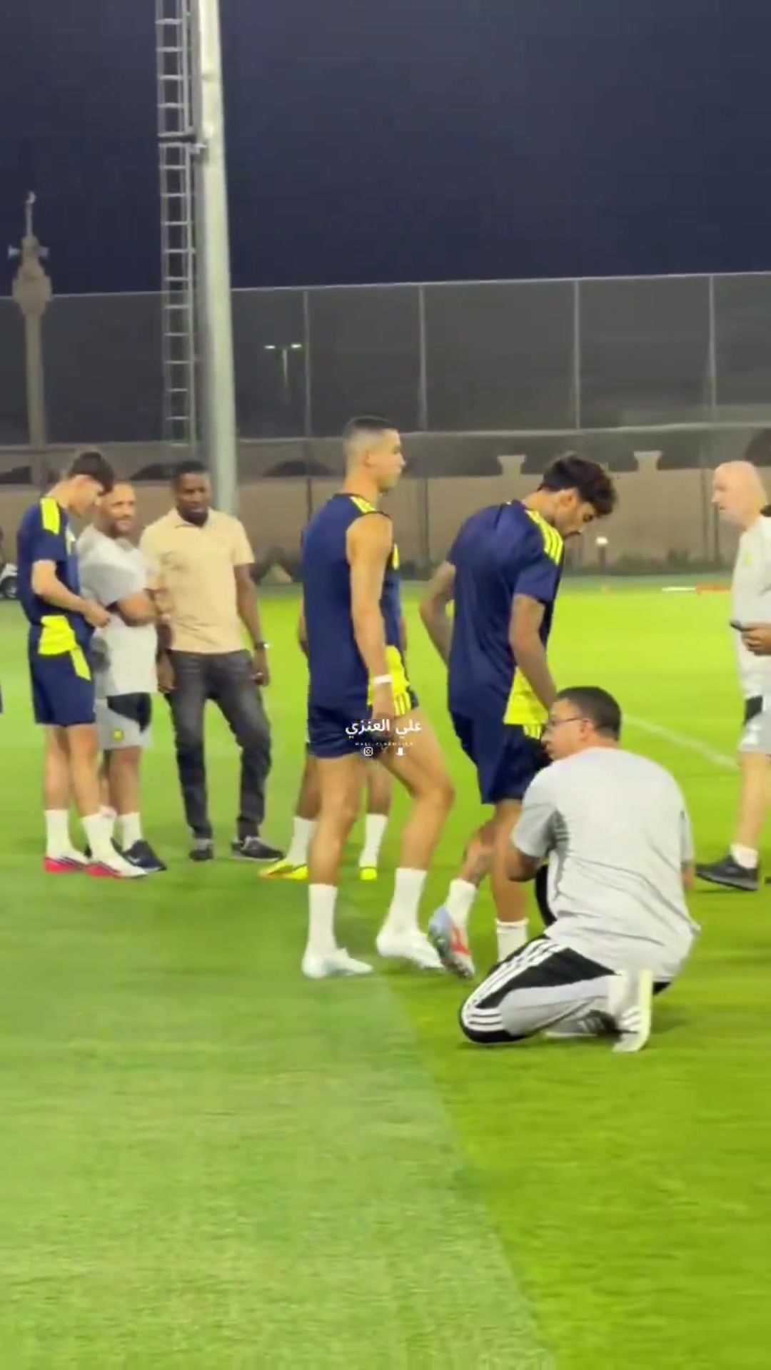 心情不错！C罗回归利雅得胜利投入训练备战联赛！